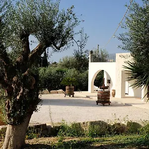 https://riofavara-wine-relais.sicilyhotelsitaly.net